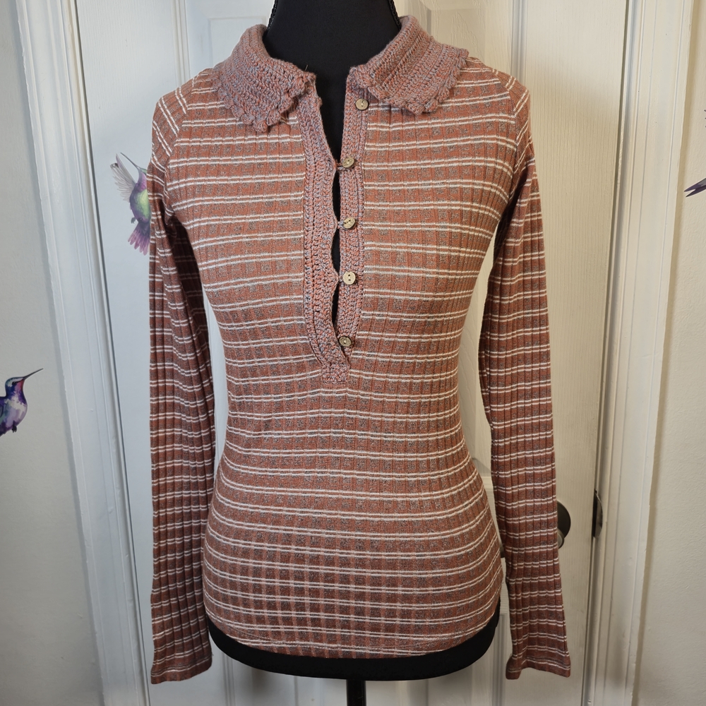 Free People Crochet Collar Henley Ribbed Stripe Long Sleeve Top XS - Picture 2 of 8